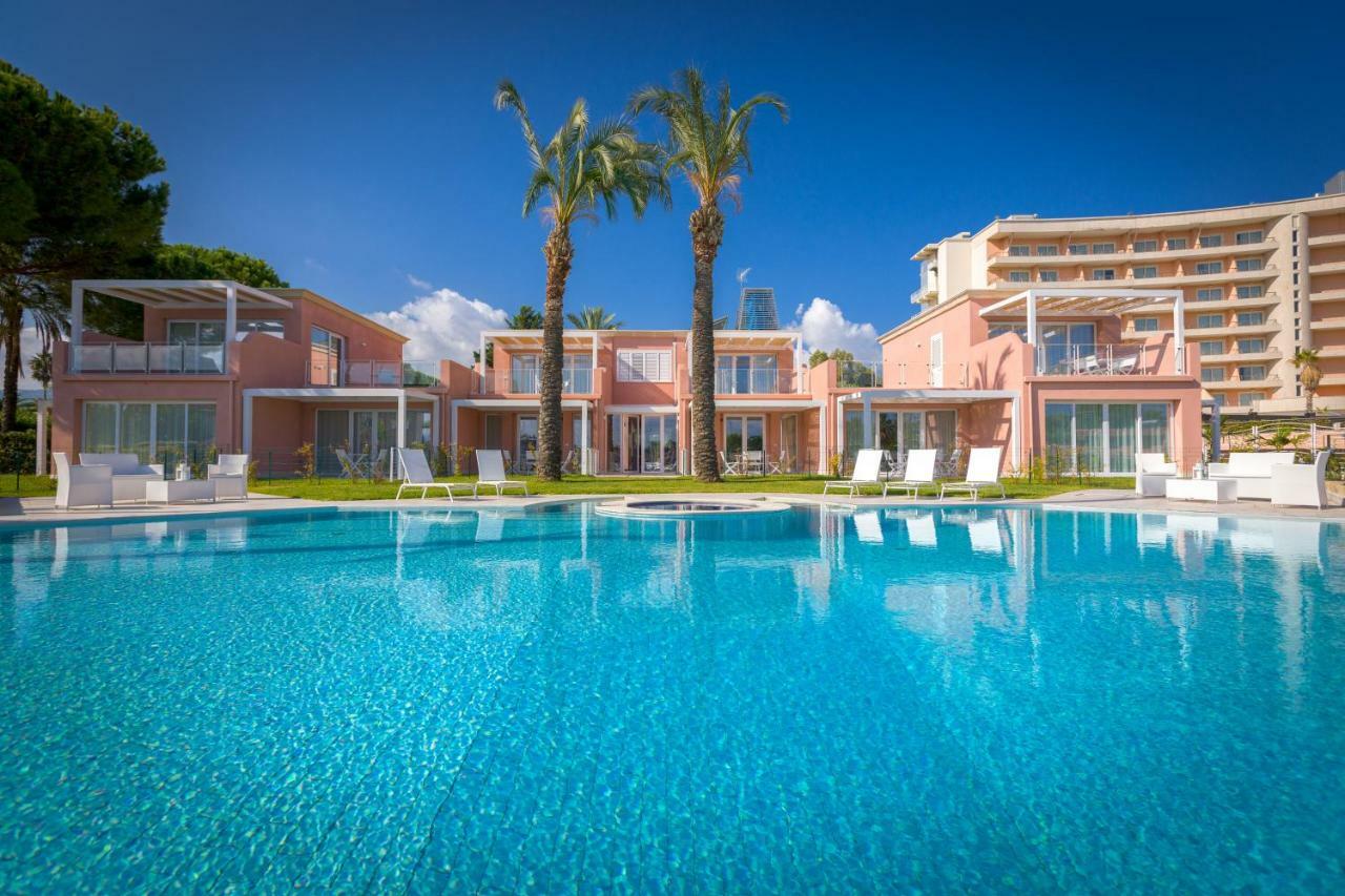 Residence Delfino, Portorosa Furnari Exteriör bild