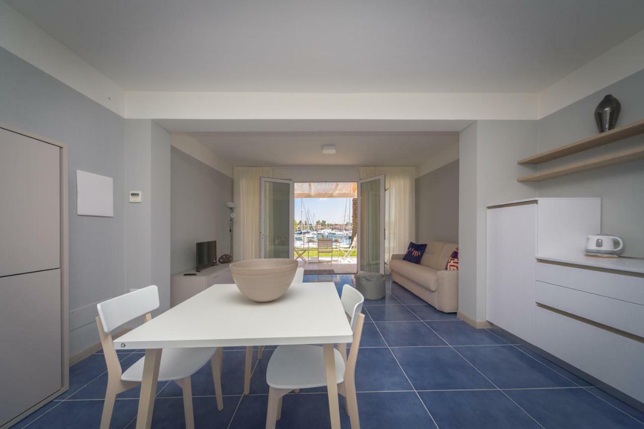 Residence Delfino, Portorosa Furnari Exteriör bild