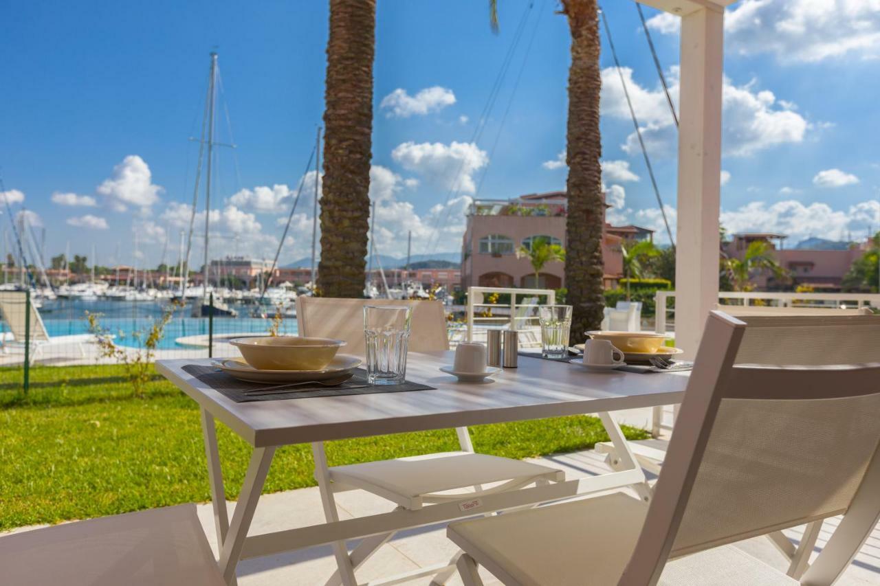 Residence Delfino, Portorosa Furnari Exteriör bild